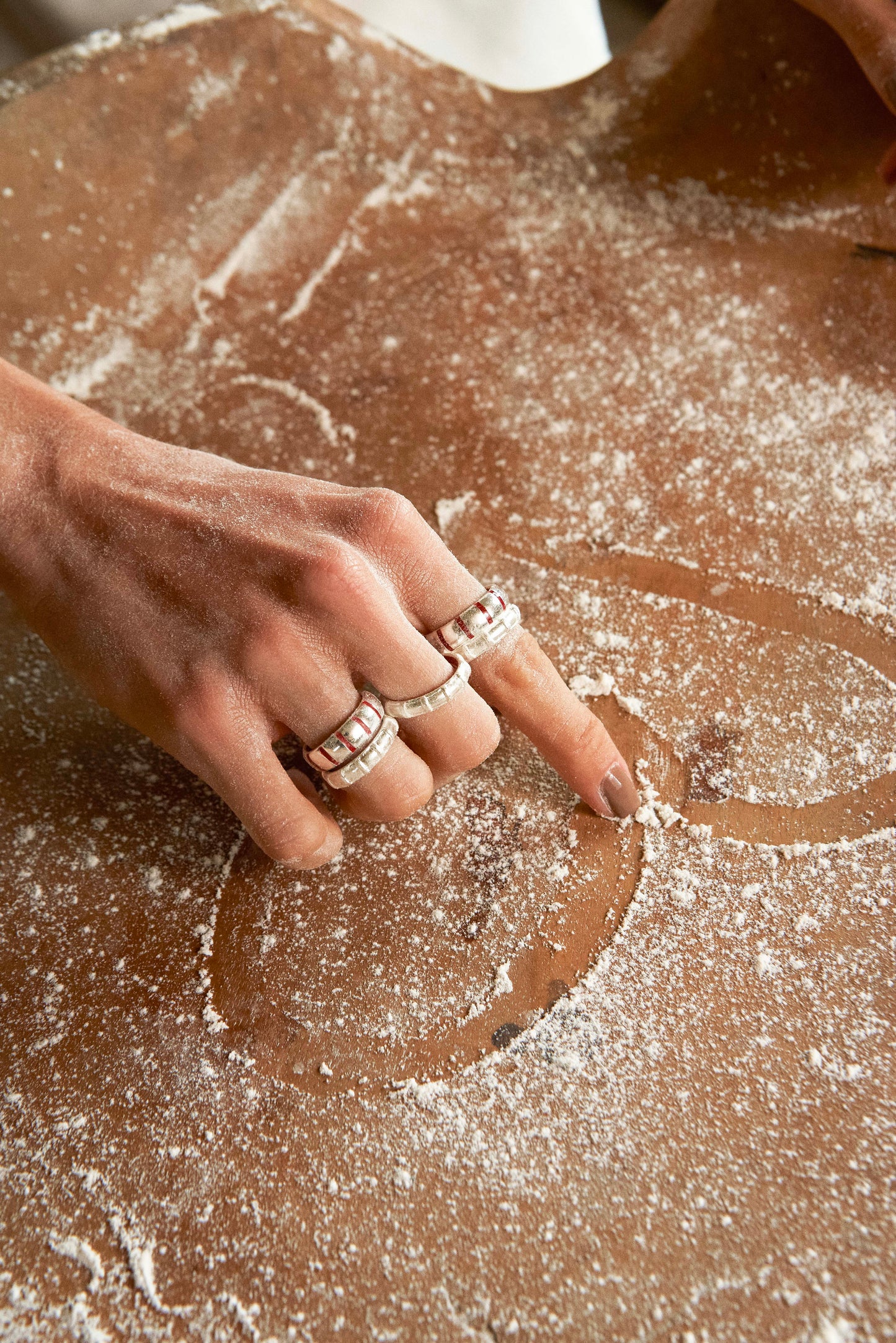 Creme Ring