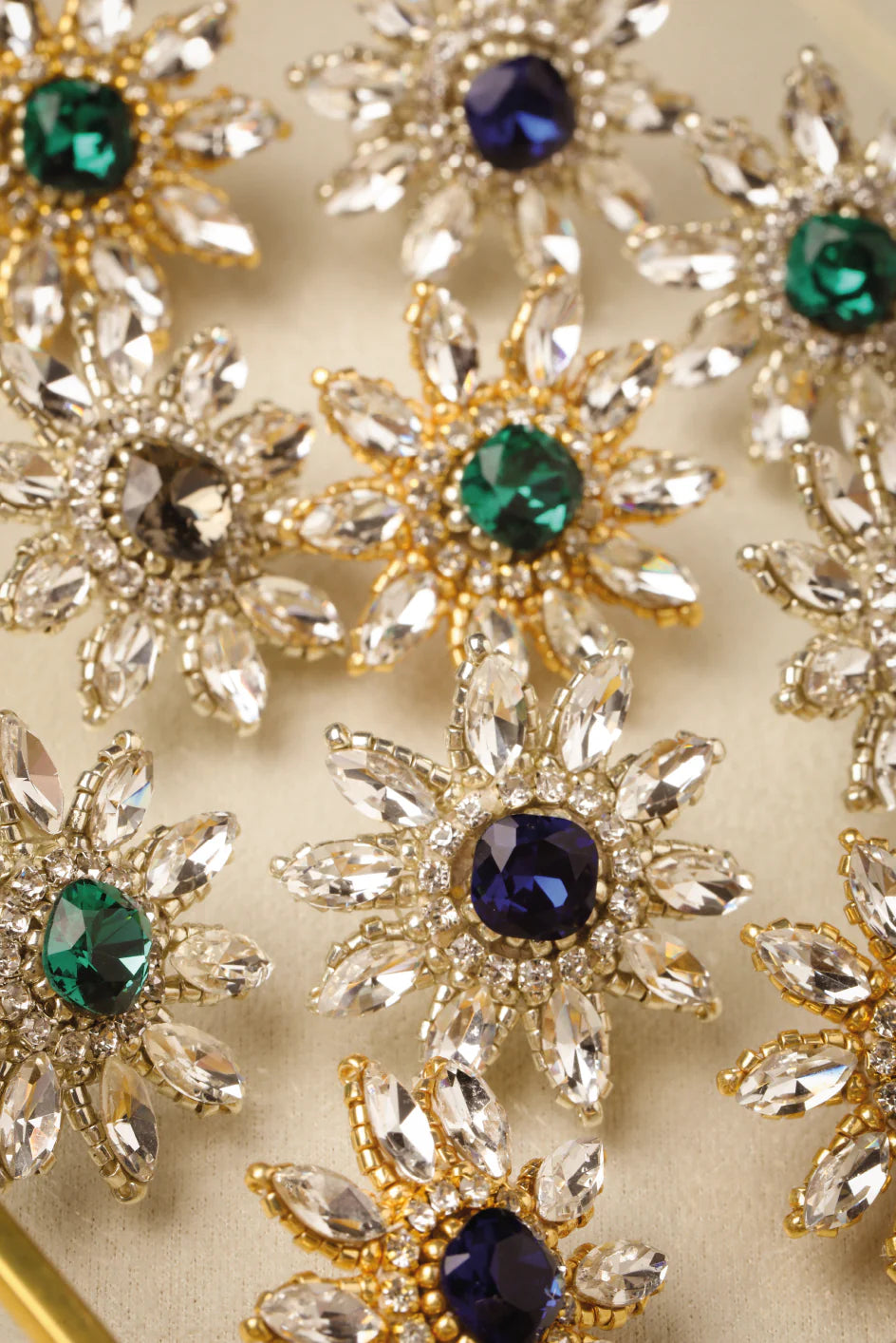 Beatrice Earrings Emerald